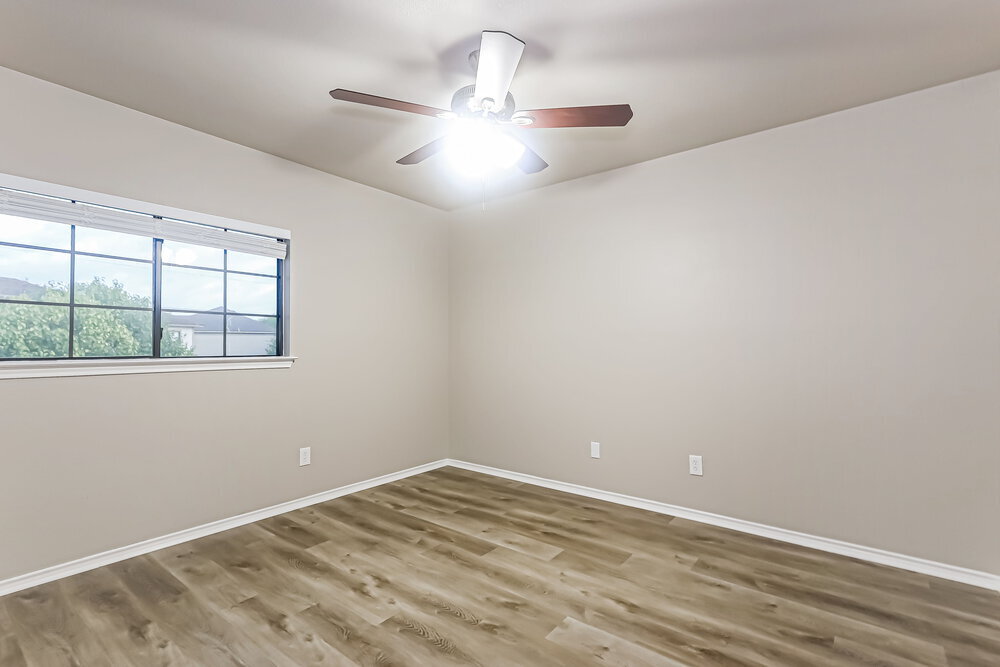 Building Photo - 2111 Paddle Creek