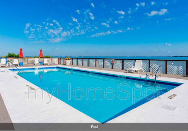 Building Photo - 1390 Fort Pickens Rd