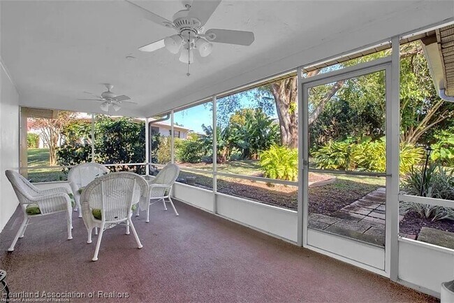 Building Photo - 2609 Orange Grove Dr