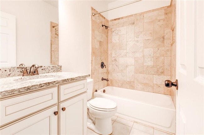 Building Photo - 3304 Ferncliff Ct