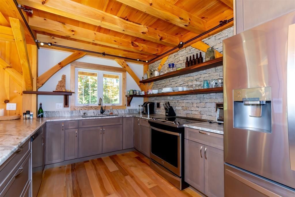 Building Photo - 32 New Canada Rd