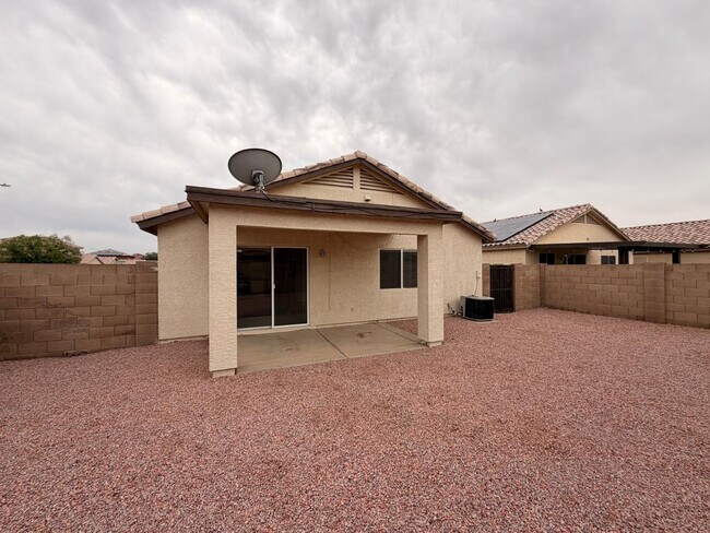 Building Photo - 11914 W Corrine Dr