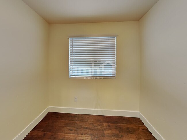 Building Photo - 6481 E Paseo Baranda