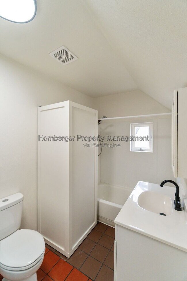 Building Photo - 227 E Ermina Ave