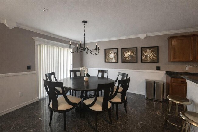 Building Photo - 18907 Randall Pl