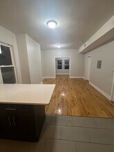 Building Photo - 62 Farley Ave