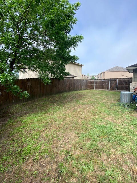 Building Photo - 148 Sendero Dr