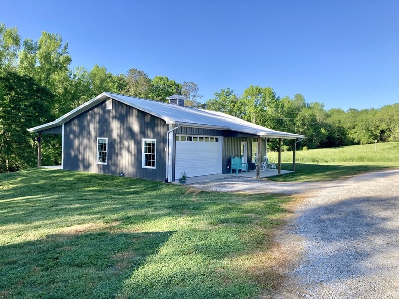 Building Photo - 134 Big Pine Rd