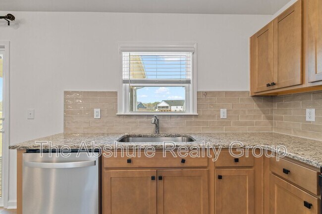 Building Photo - 7508 Frasier Fir Pl