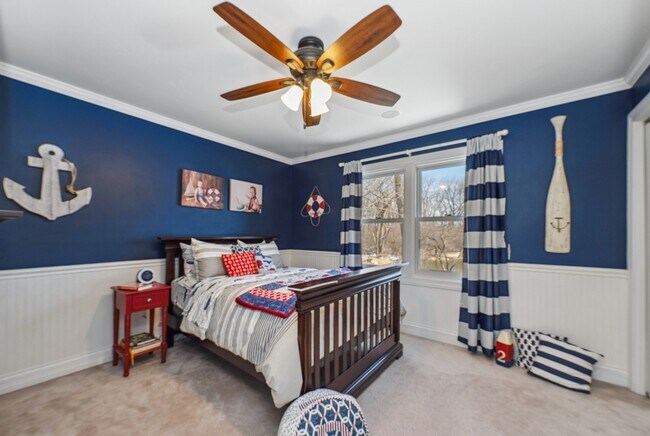 Building Photo - 2104 Kenton Ln