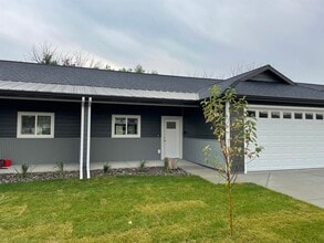 Building Photo - 6322/6324 Absaloka Ln