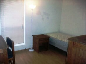 Building Photo - 102 Calhoun St