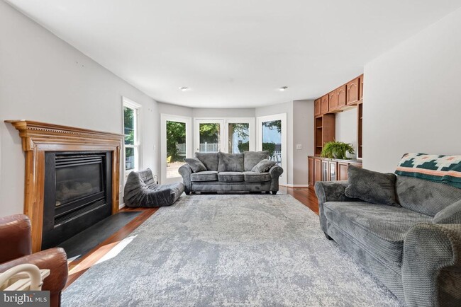 Building Photo - 47656 Pennrun Way