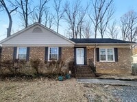 Building Photo - Charming Brick Ranch Home in Woodlea Acres