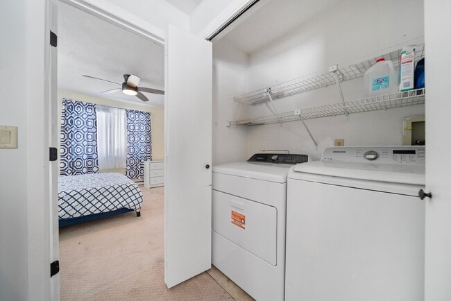 Building Photo - 21 Vlg W Dr