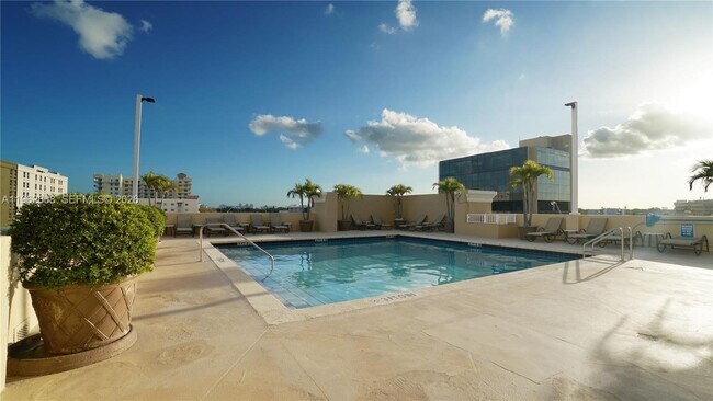 Building Photo - 117 NW 42nd Ave