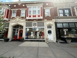 Building Photo - 4734 McPherson Ave