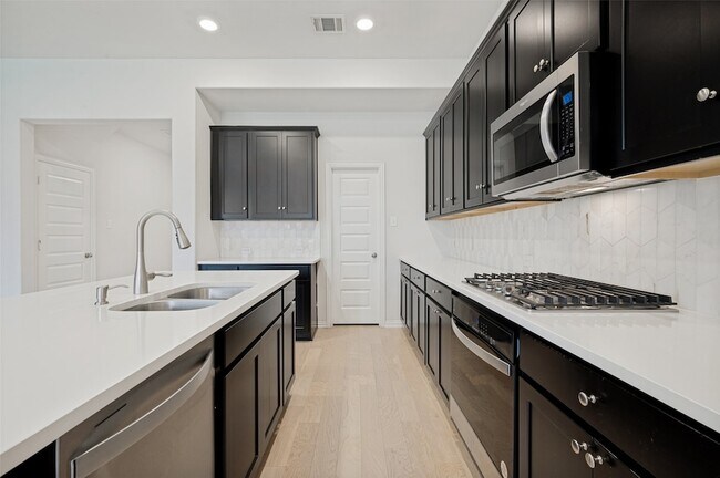 Building Photo - 3437 Loftwood Ln