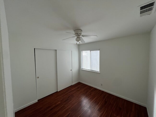 Building Photo - 5108 Vigna Way