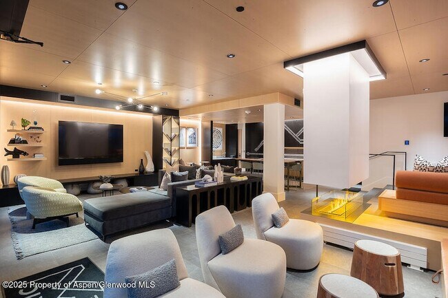 Building Photo - 119 Wood Rd