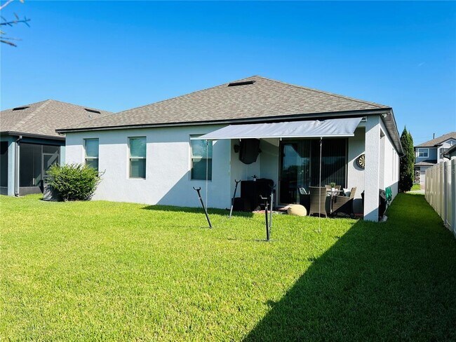 Building Photo - 1341 Clear Brook Pl