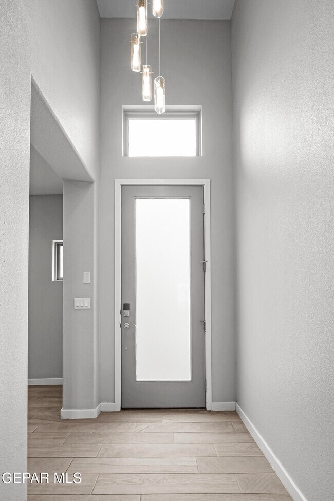 Building Photo - 7348 Mule Team Dr