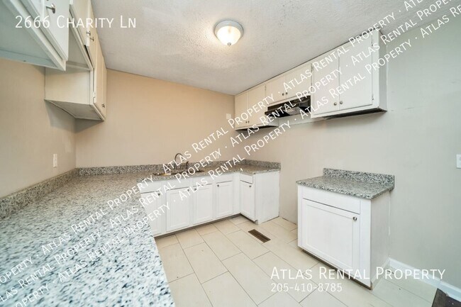Building Photo - 2666 Charity Ln