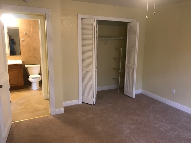 BR 2 Closet/Hallway Bath - 144 Reserve Cir