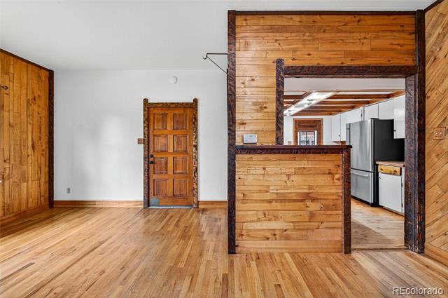 Building Photo - 5519 S Greenwood St