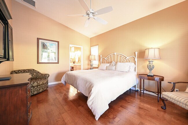 Building Photo - 80172 Green Hills Dr