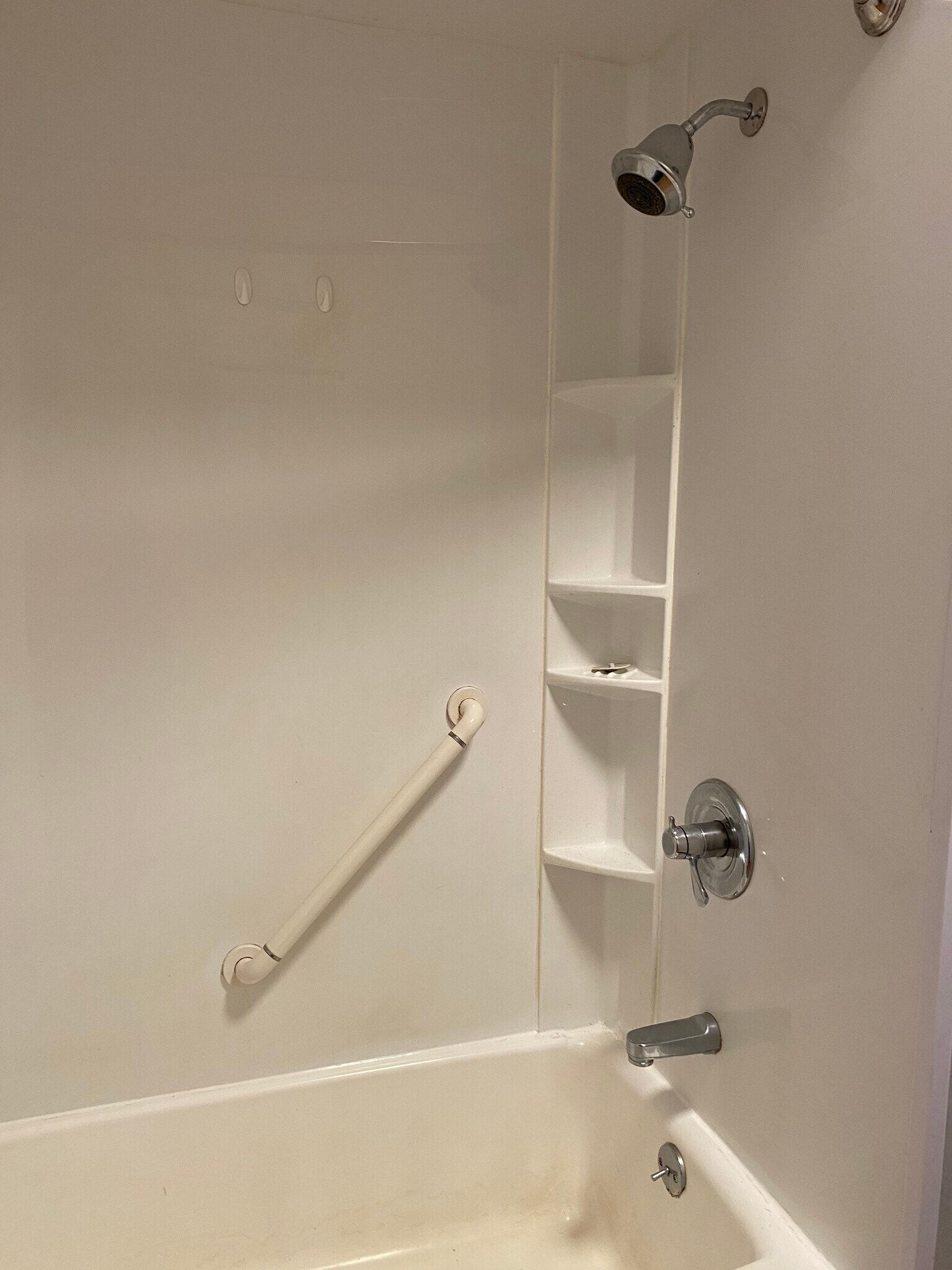 Building Photo - 498 N Main St