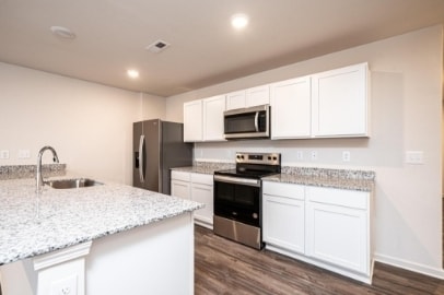 Building Photo - 1921 Tranquility Cir