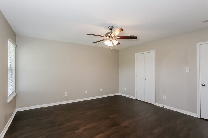 Building Photo - 16114 Callan Ln
