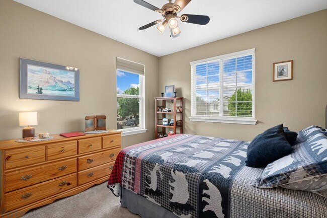 Building Photo - 2109 Blue Wing Dr