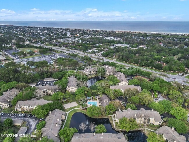 Building Photo - 19 Arbor Club Dr