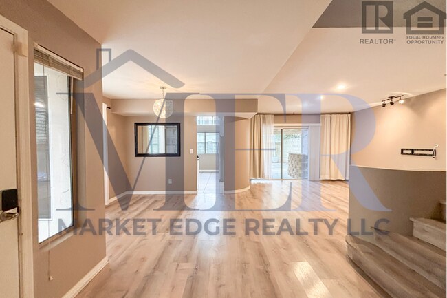 Building Photo - 3Bed/3Bath Home at Cave Creek/Greenway Rd!...