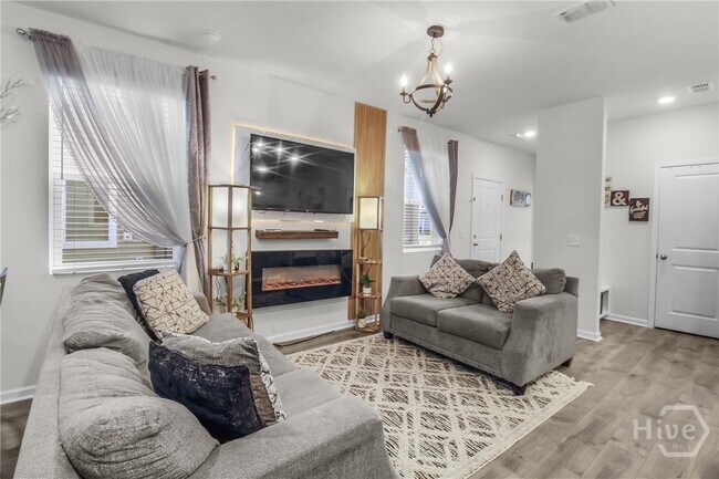 Building Photo - 148 Benelli Dr