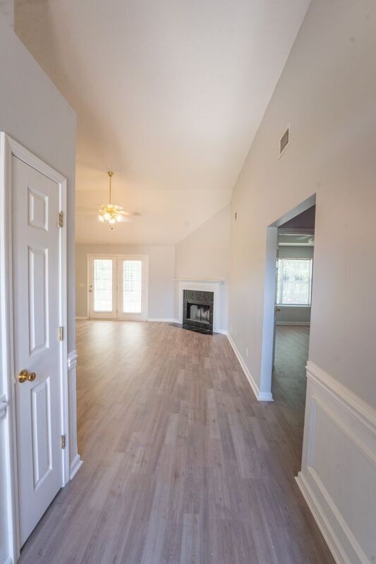 Building Photo - 123 West Tisbury Lane