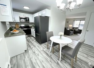 Building Photo - 96 Charles River Rd