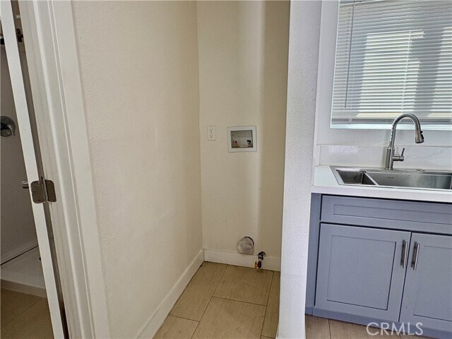 Building Photo - 296 N Allen St