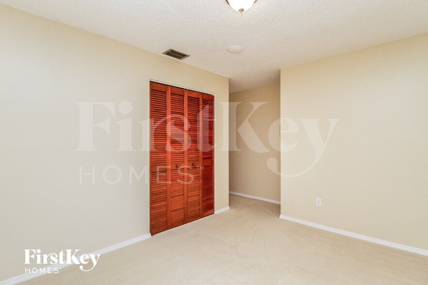 Building Photo - 916 Cypresswood Ct