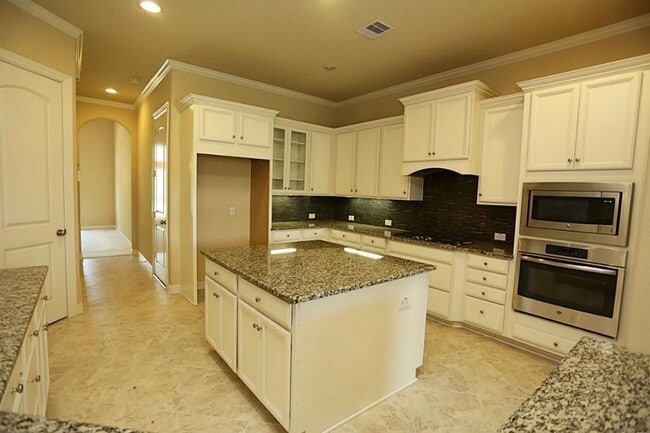 Building Photo - 2606 Meadowlark Hills Ct