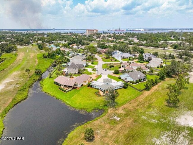 Building Photo - 628 Amberjack Dr