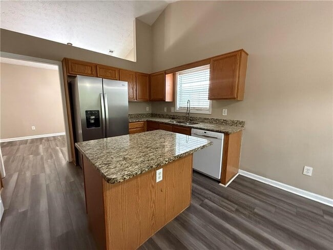 Building Photo - 3490 Ennfield Ln
