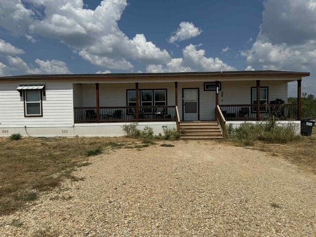 Primary Photo - 1127 Callihan Rd