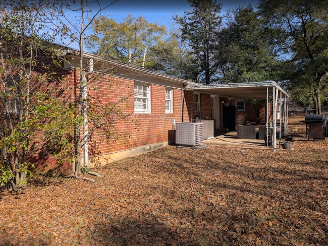 Building Photo - 3202 Asbury Ln