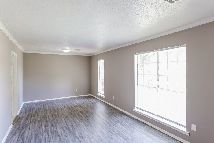 Building Photo - 6224 Nature Ct
