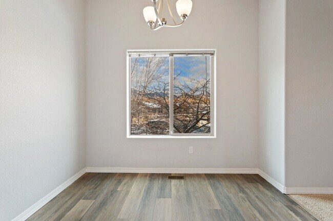 Building Photo - 1675 Little Bear Creek Point