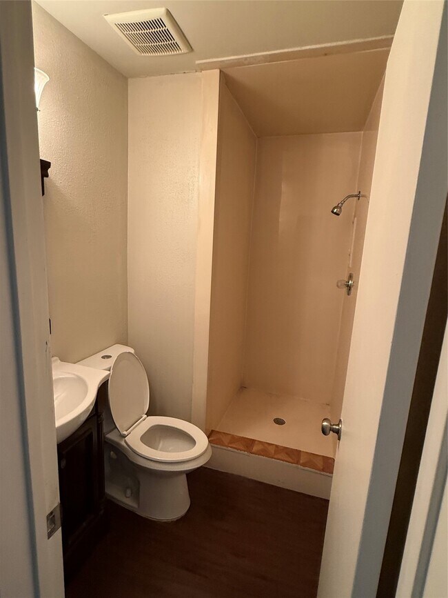 Building Photo - 17202 Imperial Valley Dr