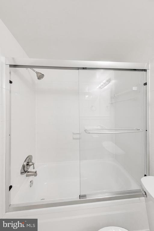 Building Photo - 12307 Braxfield Ct